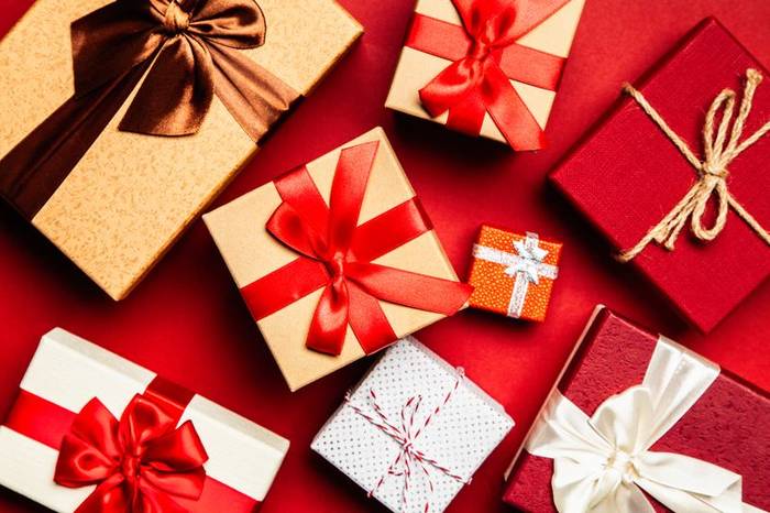 Seasonal Gifting